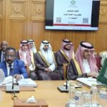 | مشاهد غير مألوفة في كسلا بعد اجتياح عاصفة ترابية كثيفة لمناطق واسعة من الولاية